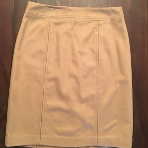 Camel MILLY 8 wool satin pencil skirt 😍